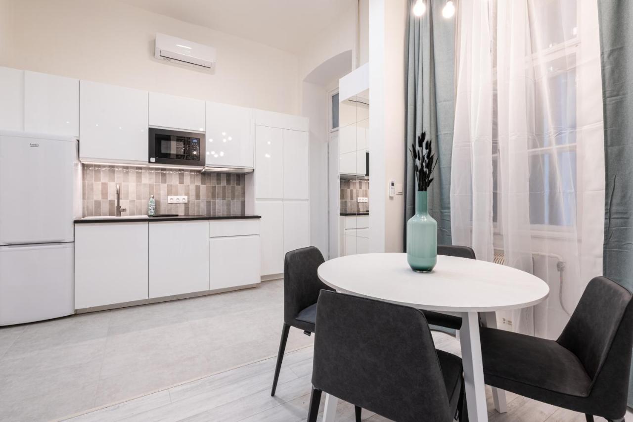 Apartamento Kl31 - Urban Escape - Prime Location - Klauzal Square By Bqa
