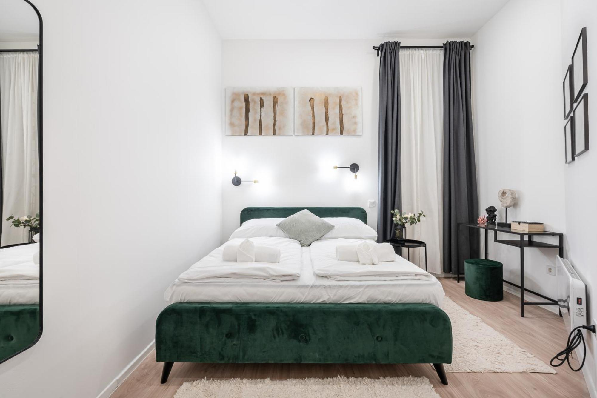 Kl31 - Urban Escape - Prime Location - Klauzal Square By Bqa *