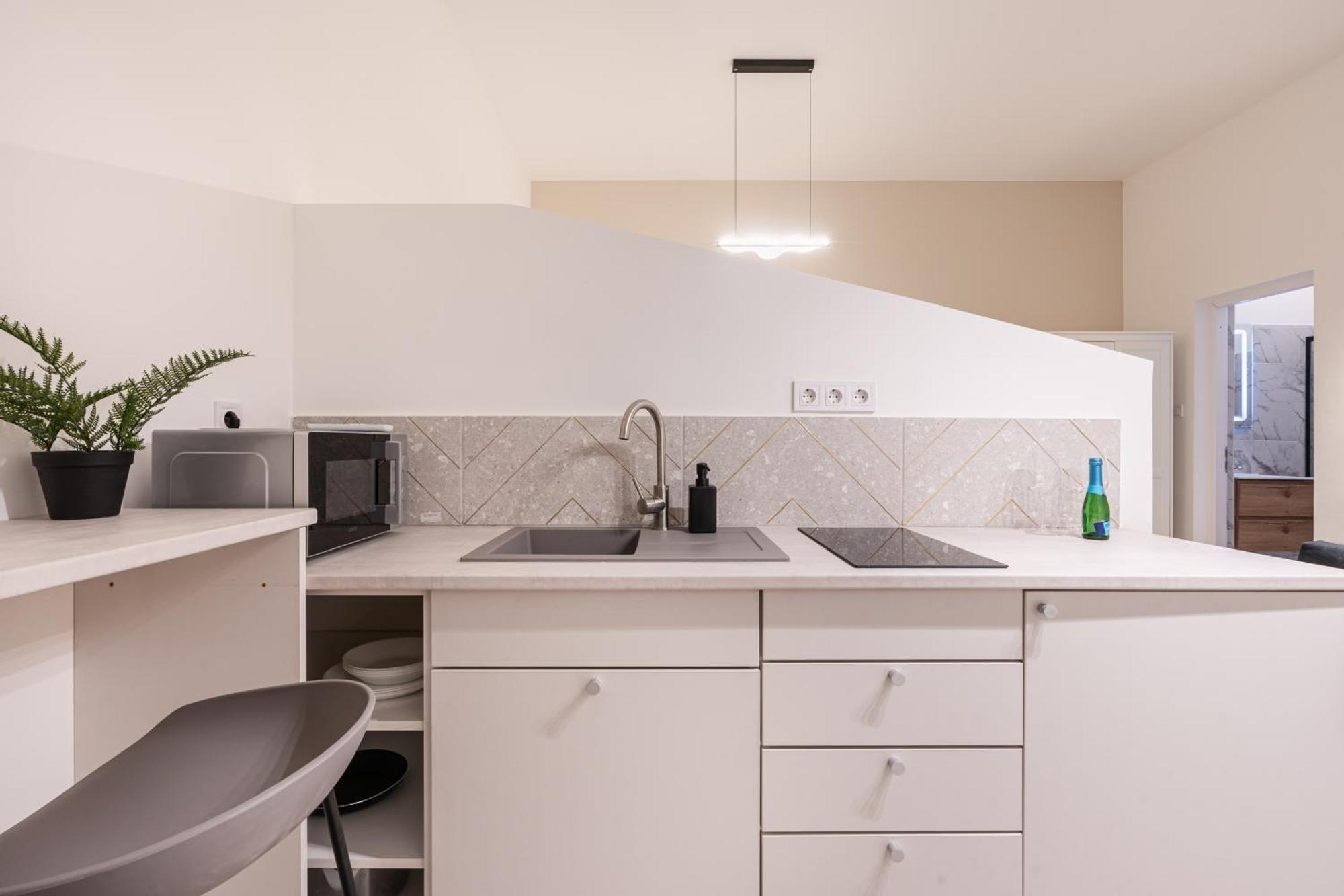 Kl31 - Urban Escape - Prime Location - Klauzal Square By Bqa Budapest